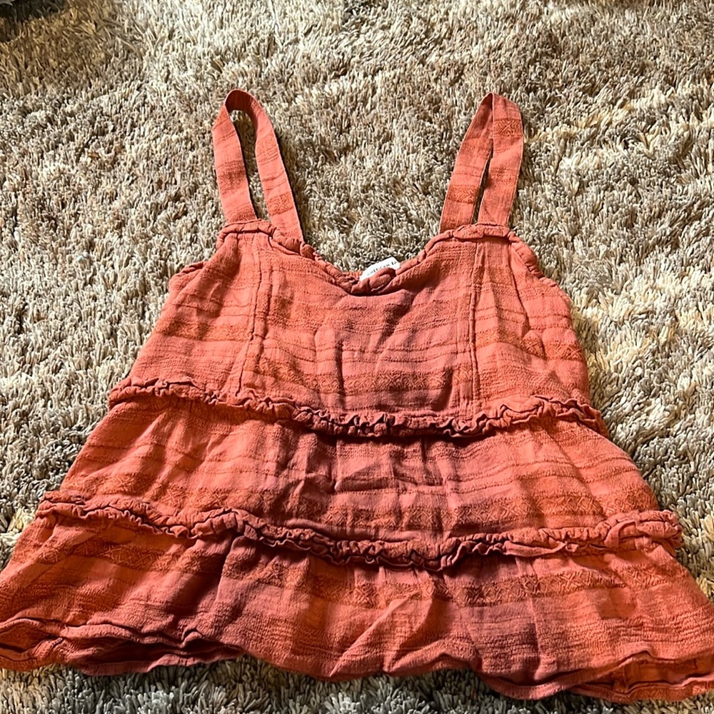 American Eagle orange top